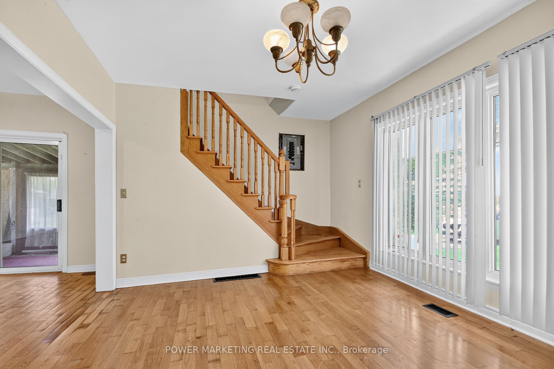 2051 Blackcreek Road Property Photo 19