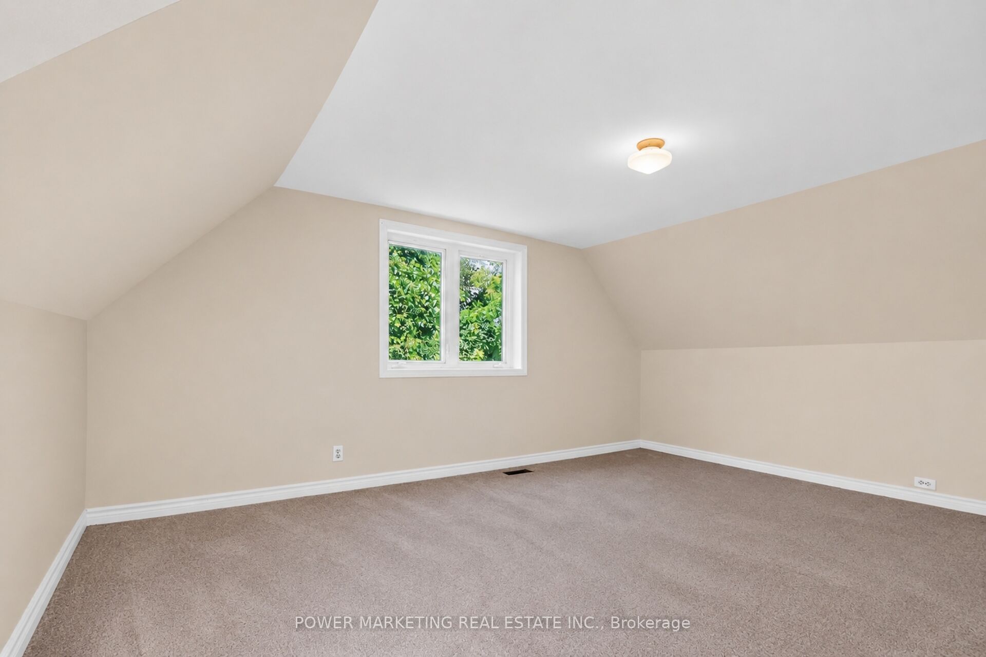 2051 Blackcreek Road Property Photo 25