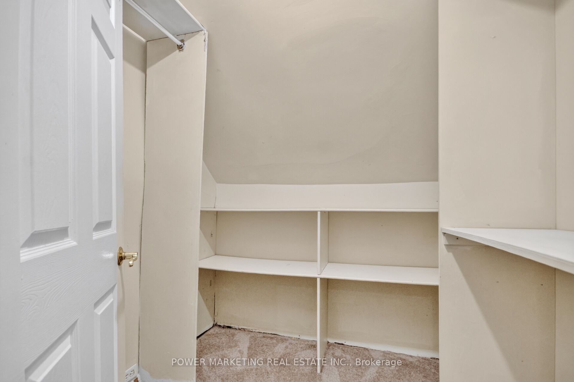 2051 Blackcreek Road Property Photo 29