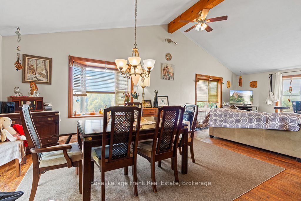 720472 20 Side Road Property Photo 16