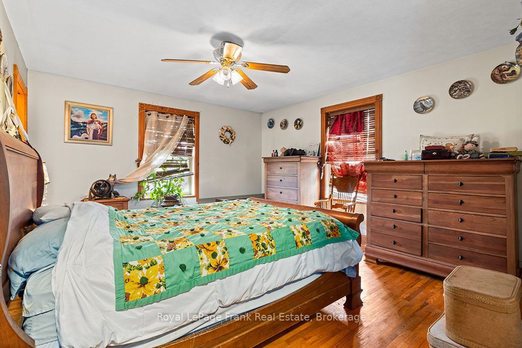720472 20 Side Road Property Photo 19
