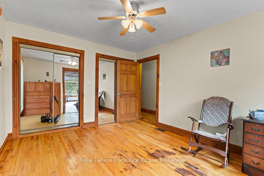 720472 20 Side Road Property Photo 23