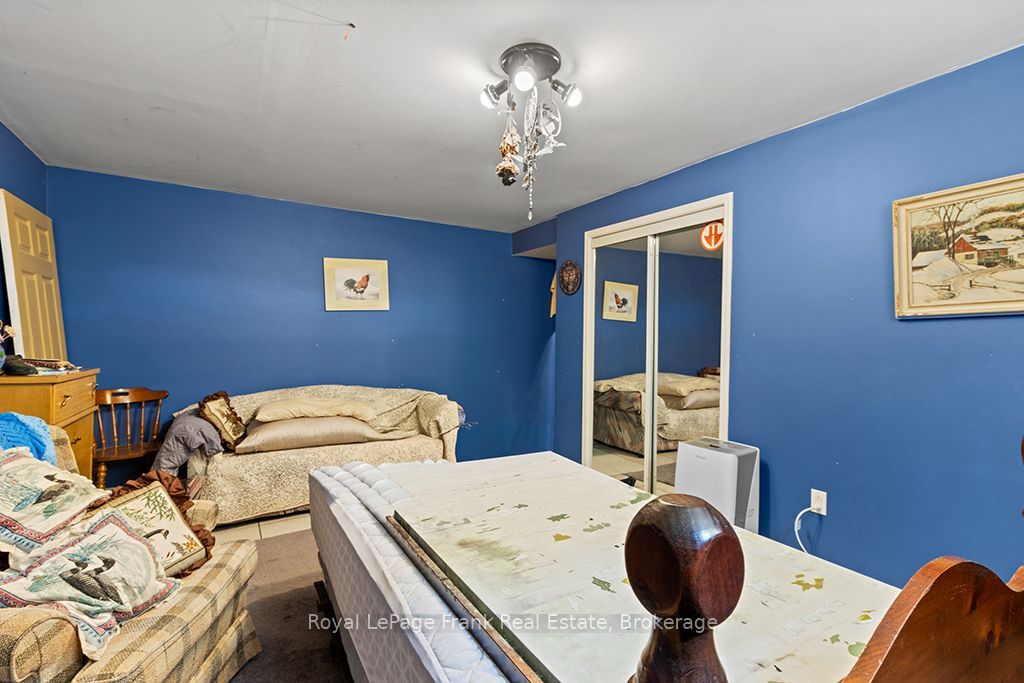 720472 20 Side Road Property Photo 30