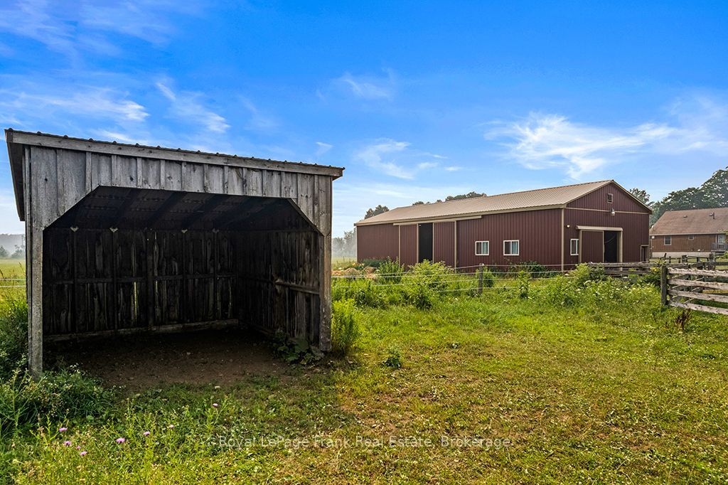 720472 20 Side Road Property Photo 42