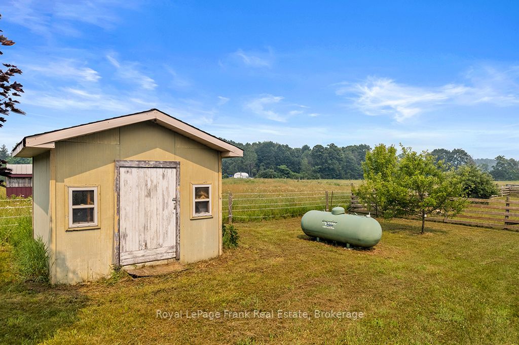 720472 20 Side Road Property Photo 45
