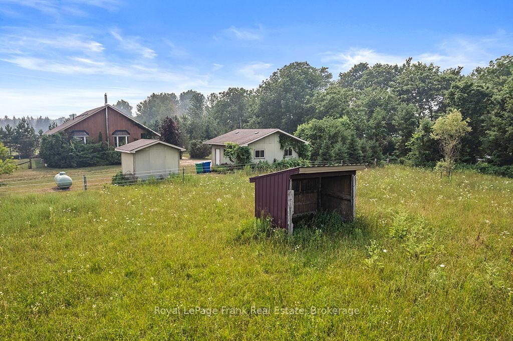 720472 20 Side Road Property Photo 46