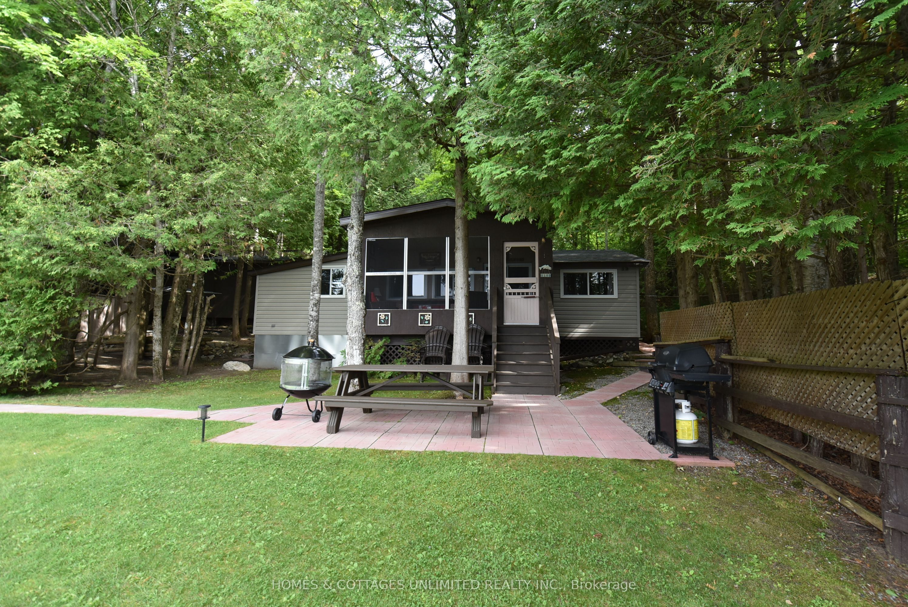 1070 Young Lane Property Photo 7