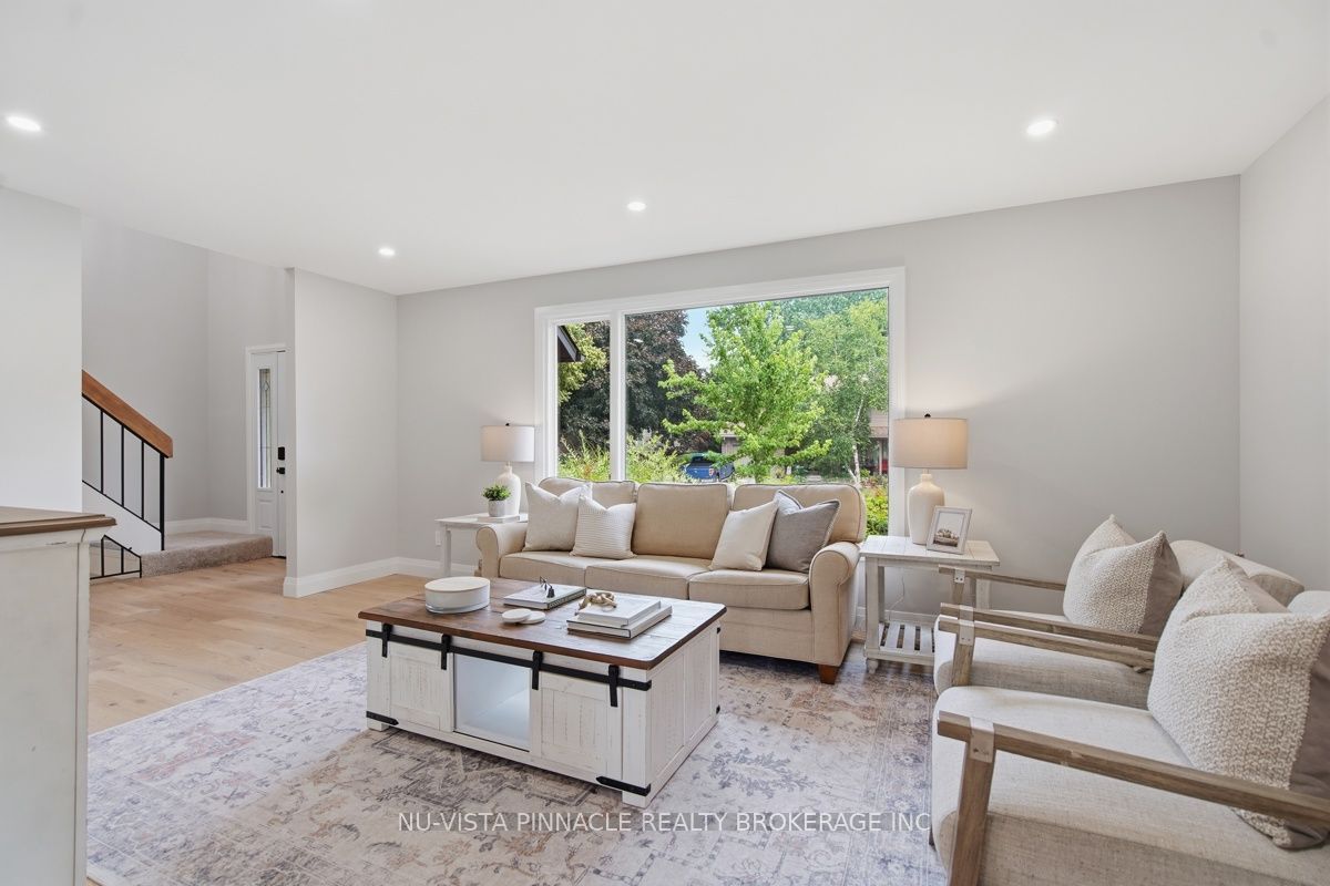 59 Kinnear Crescent Property Photo 8