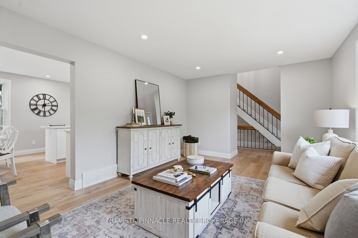 59 Kinnear Crescent Property Photo 9