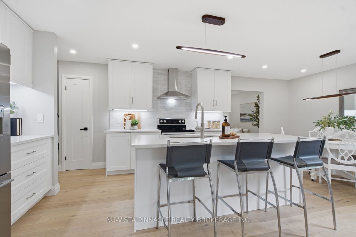59 Kinnear Crescent Property Photo 11