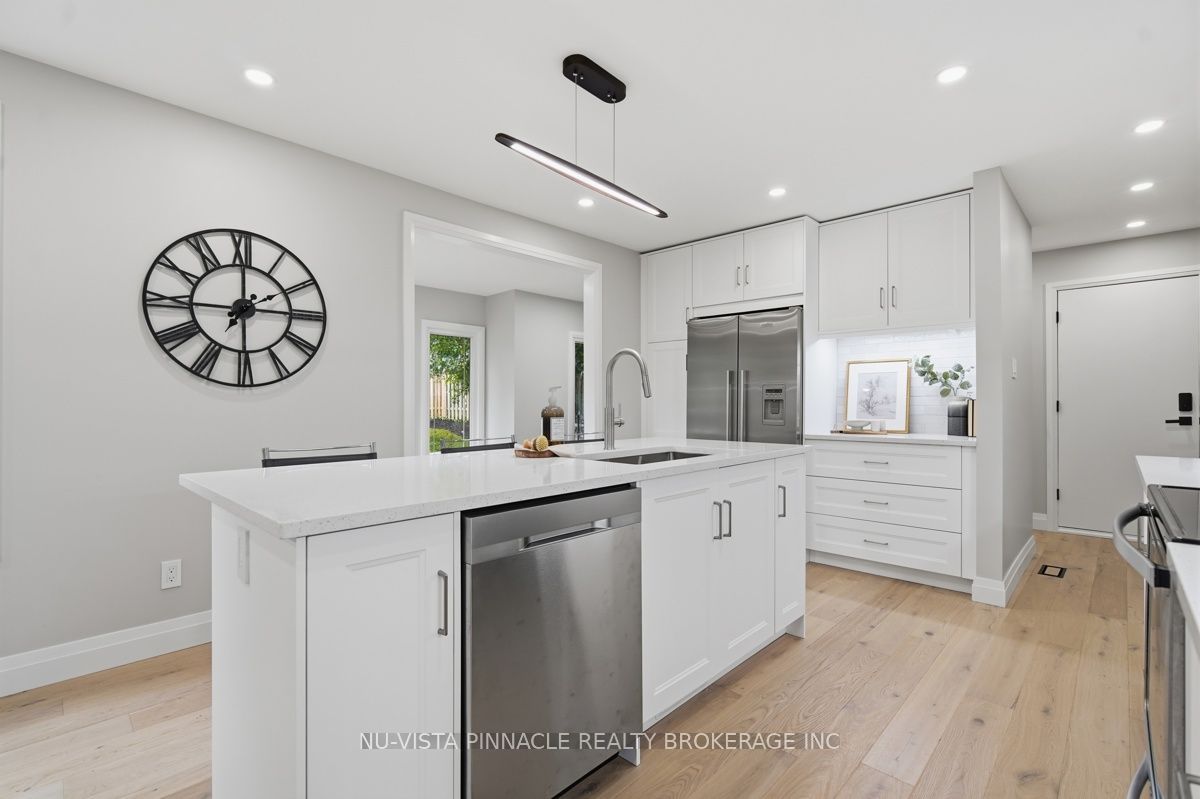 59 Kinnear Crescent Property Photo 12