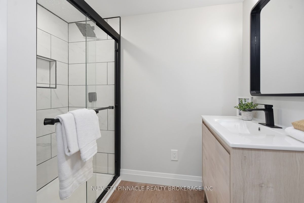 59 Kinnear Crescent Property Photo 36