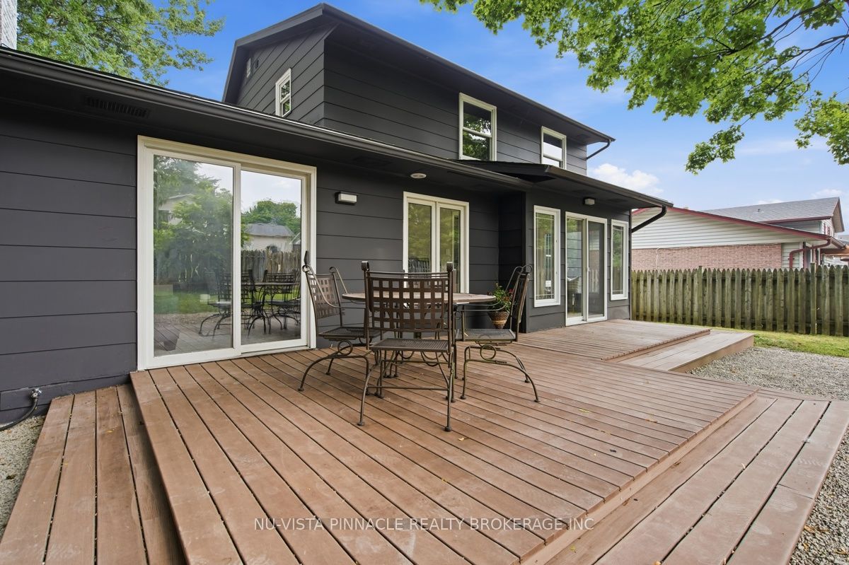 59 Kinnear Crescent Property Photo 40