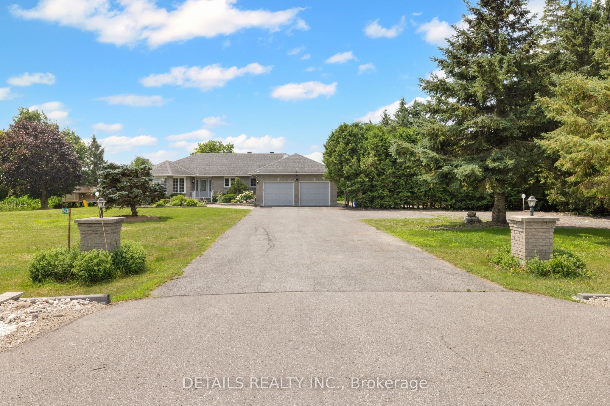 6408 Fourth Line Road Property Photo 1