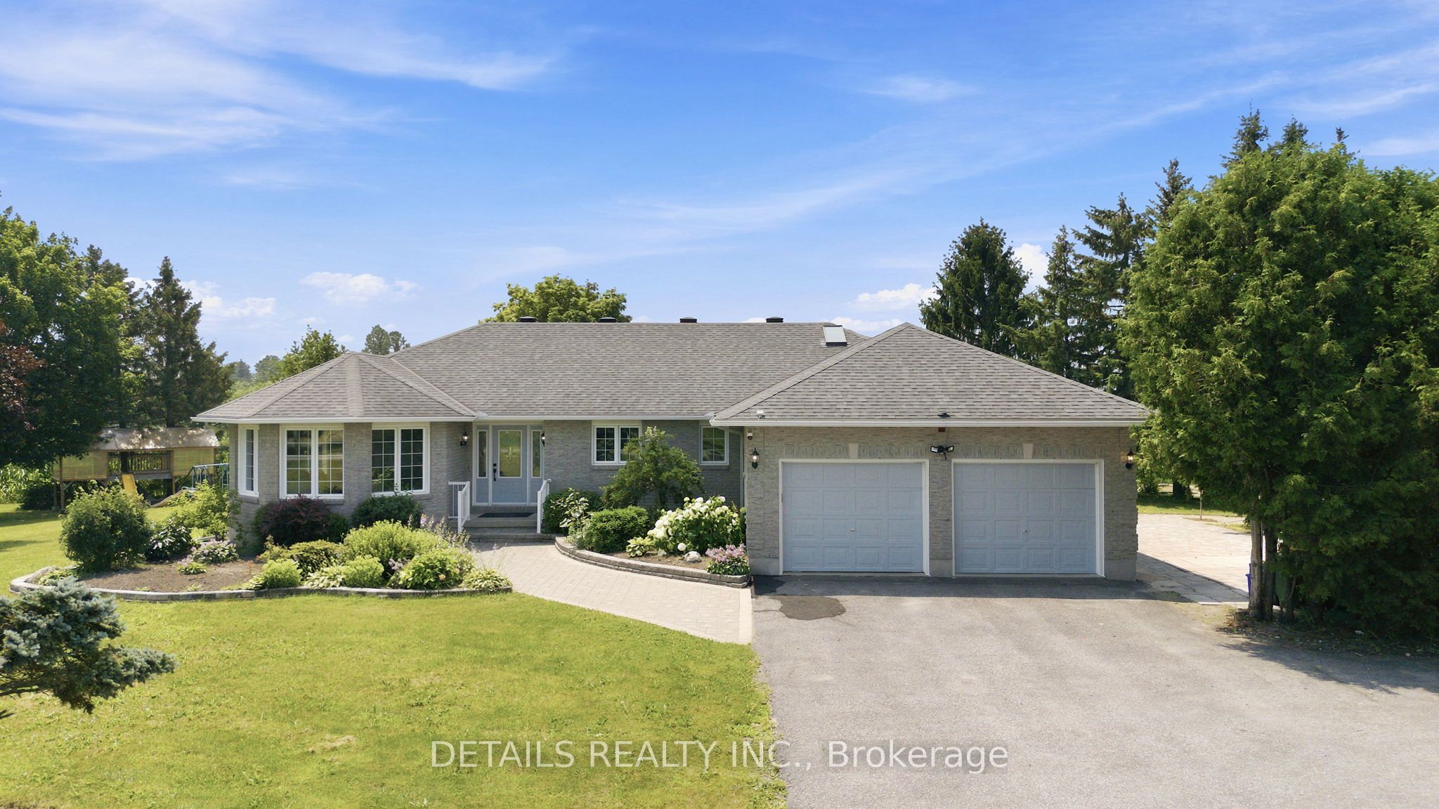 6408 Fourth Line Road Property Photo 2