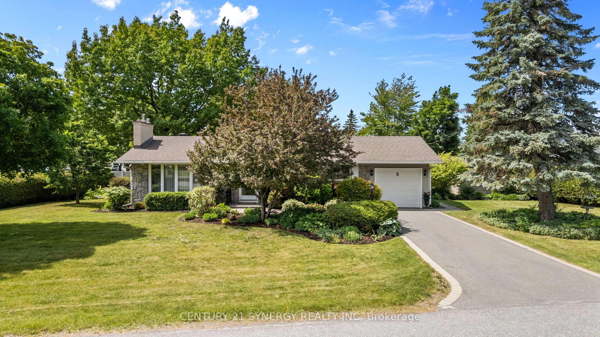 3 Auburn Street Property Photo 1