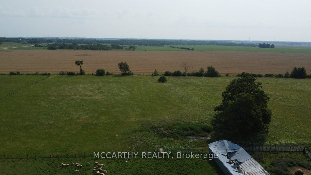 501098 Hwy # 89 Property Photo 33