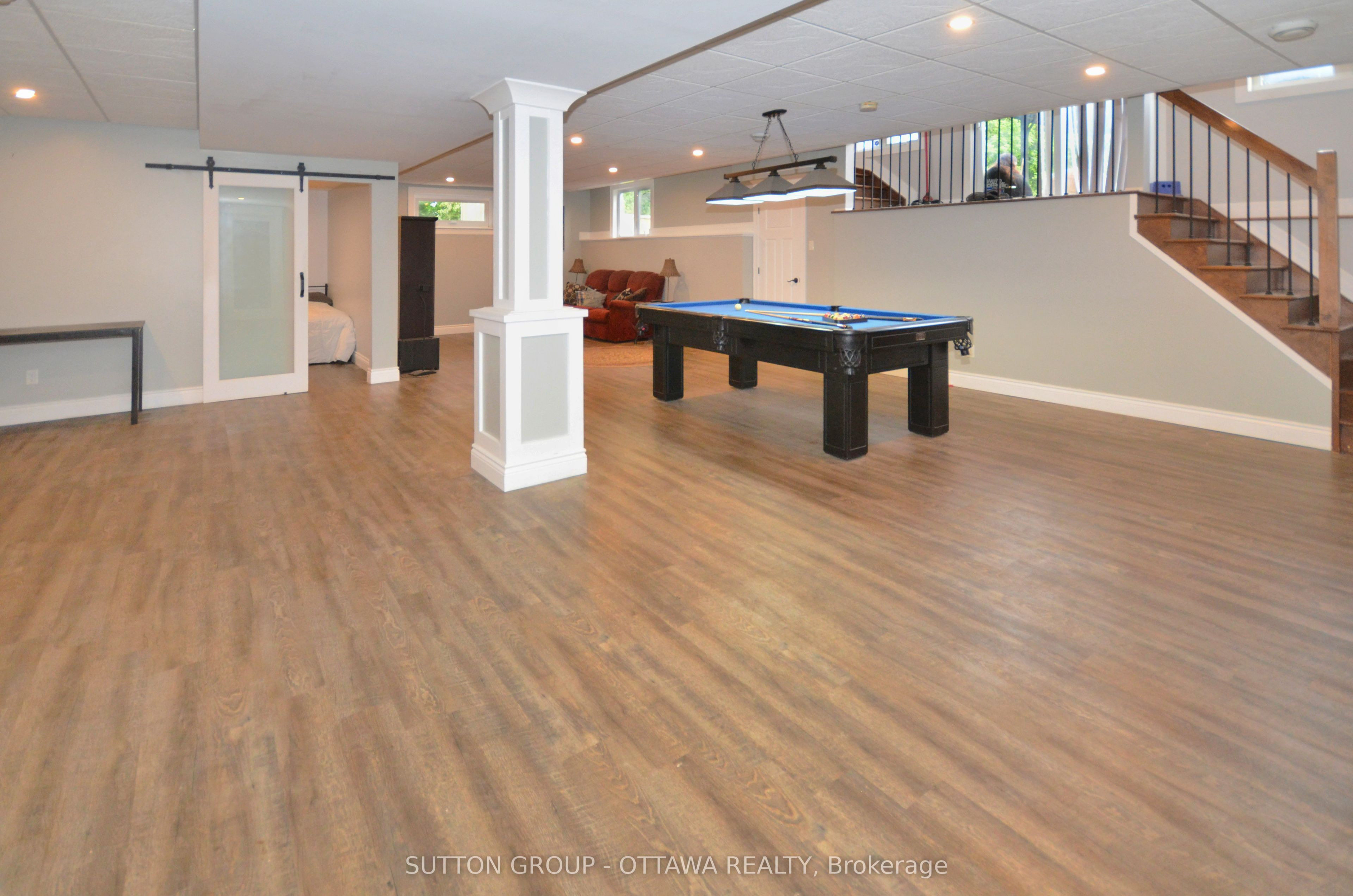 588 Russell Road Property Photo 15