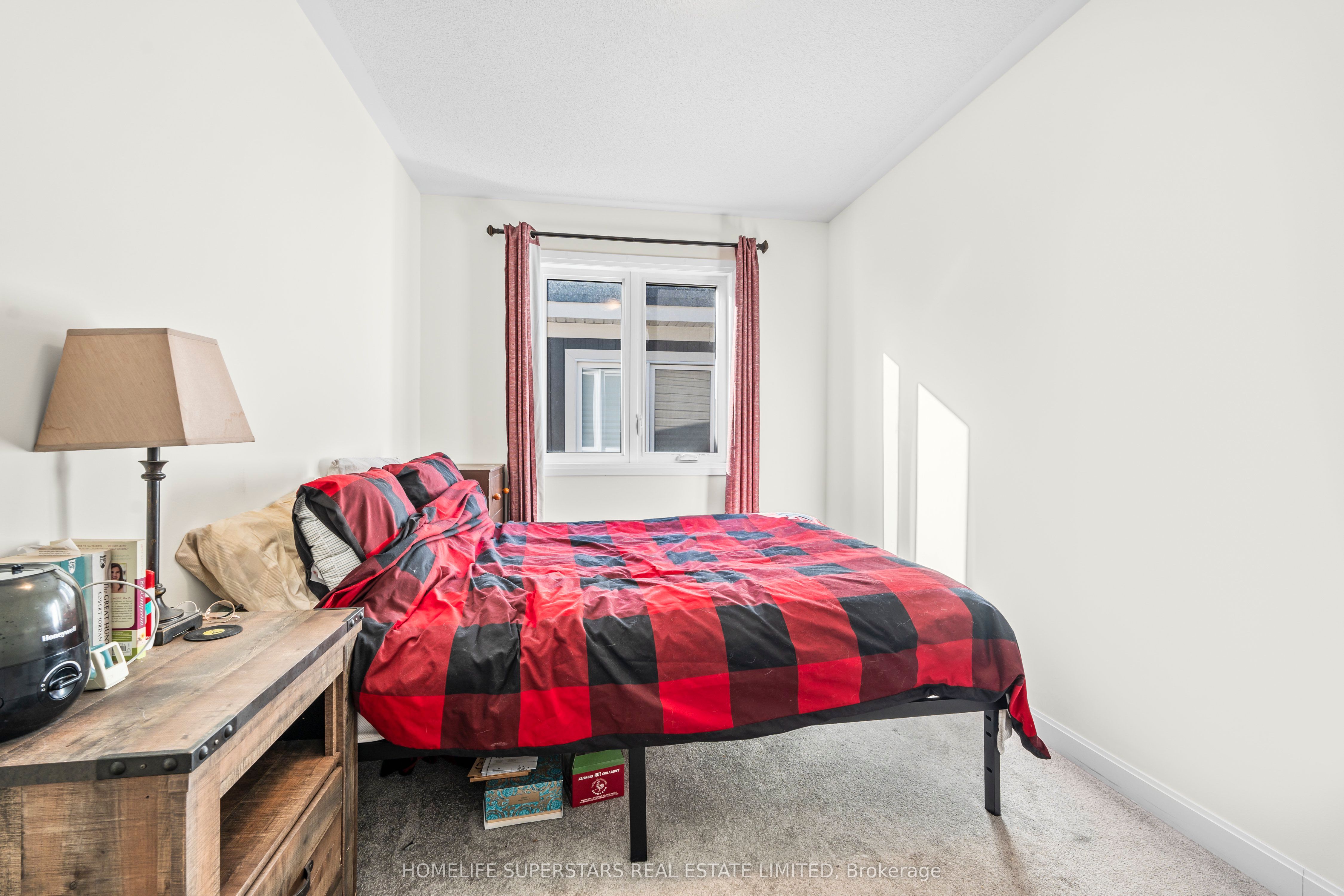 18 Oakmont Drive Property Photo 18