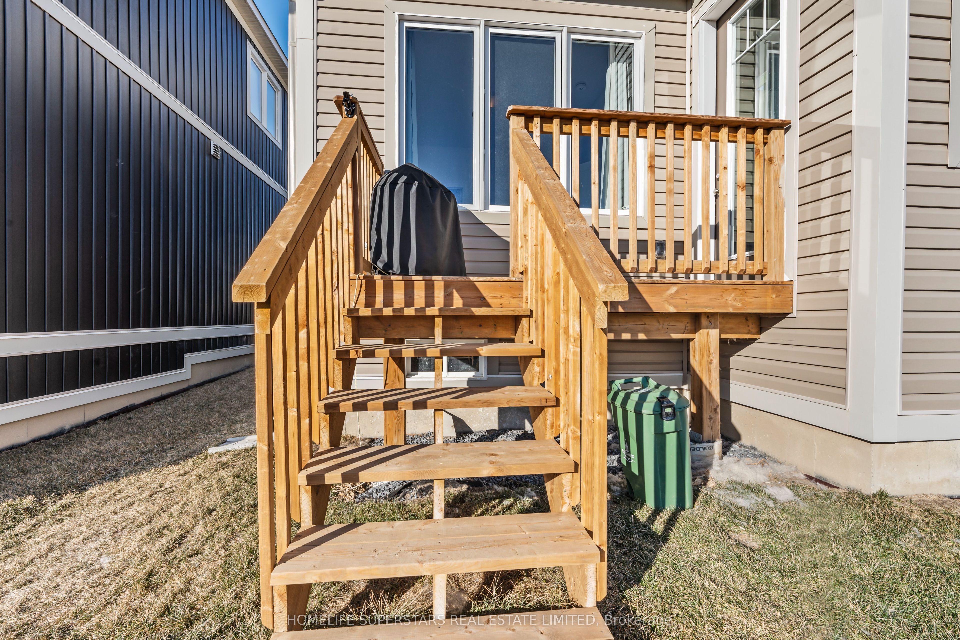 18 Oakmont Drive Property Photo 26
