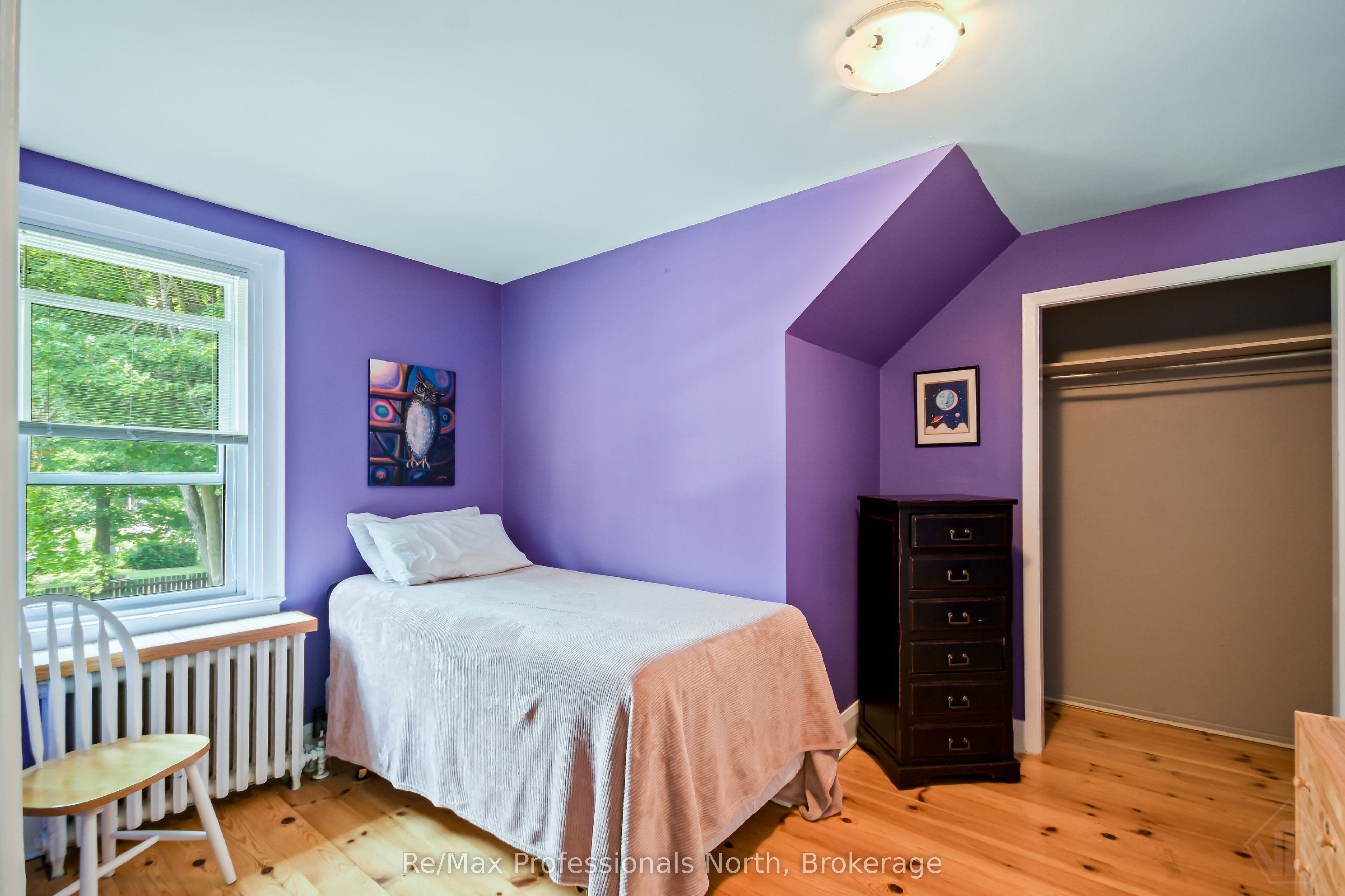 695 John Street N Property Photo 29