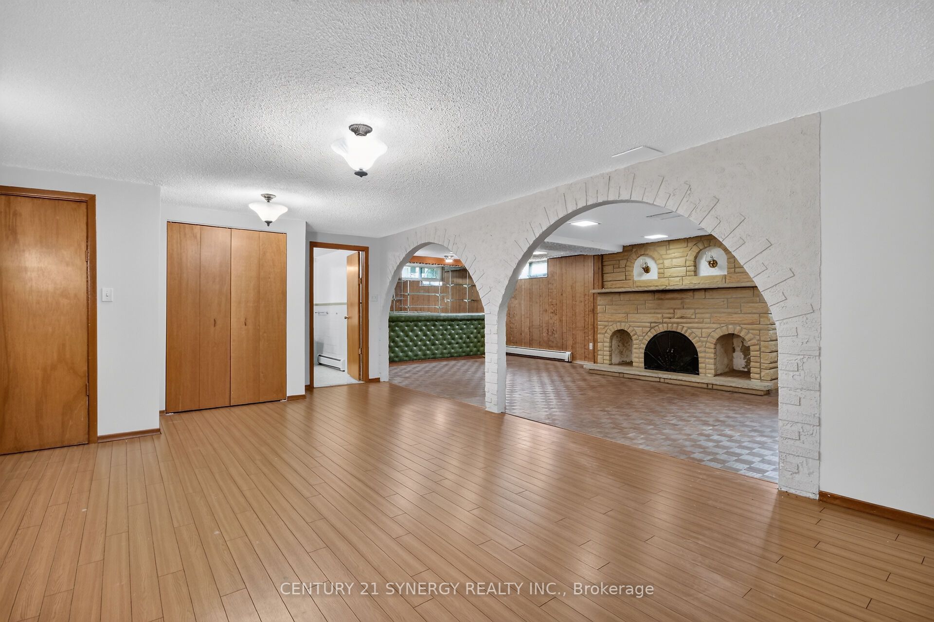 974 Greenbriar Avenue Property Photo 26