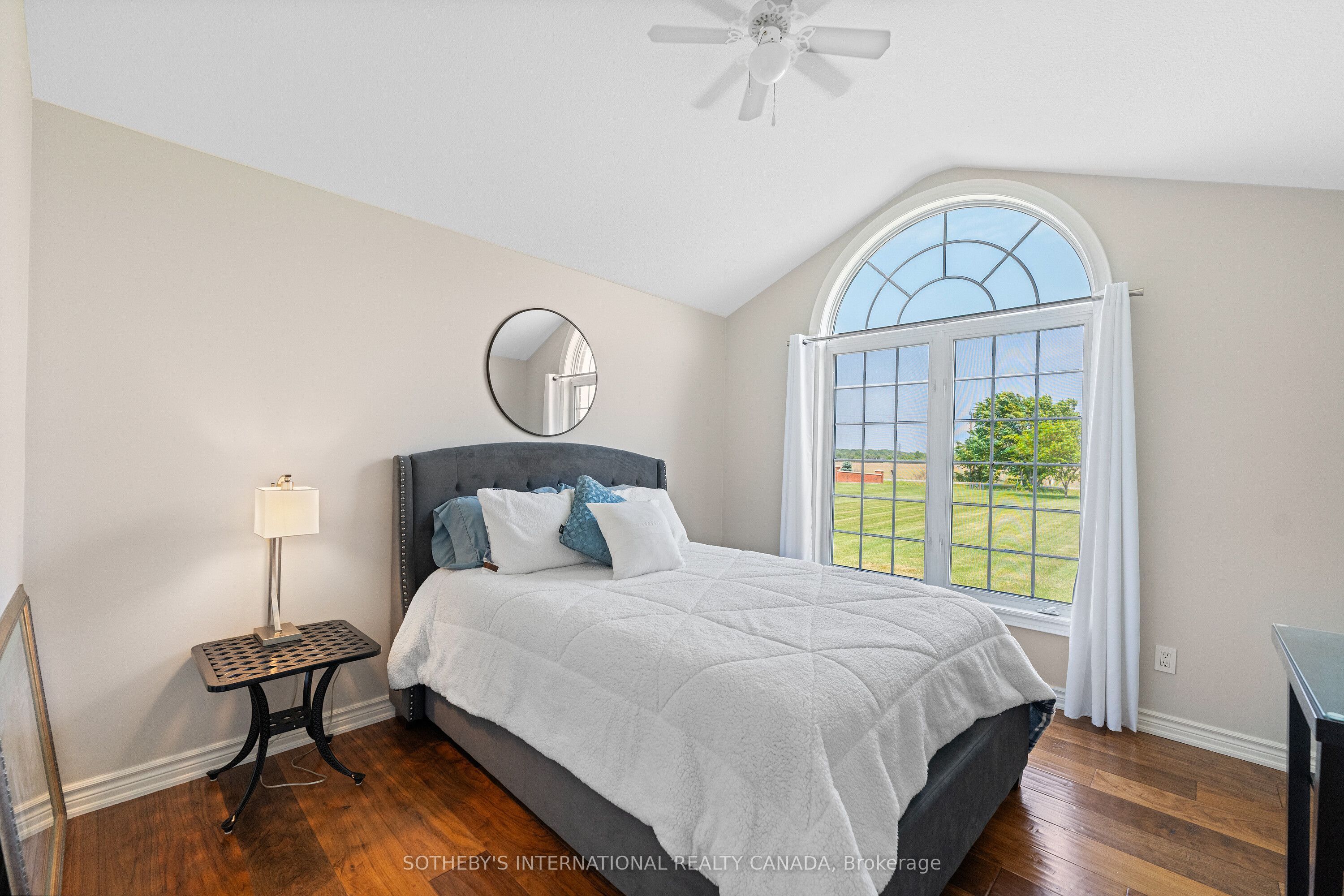 551 Darby Road Property Photo 12