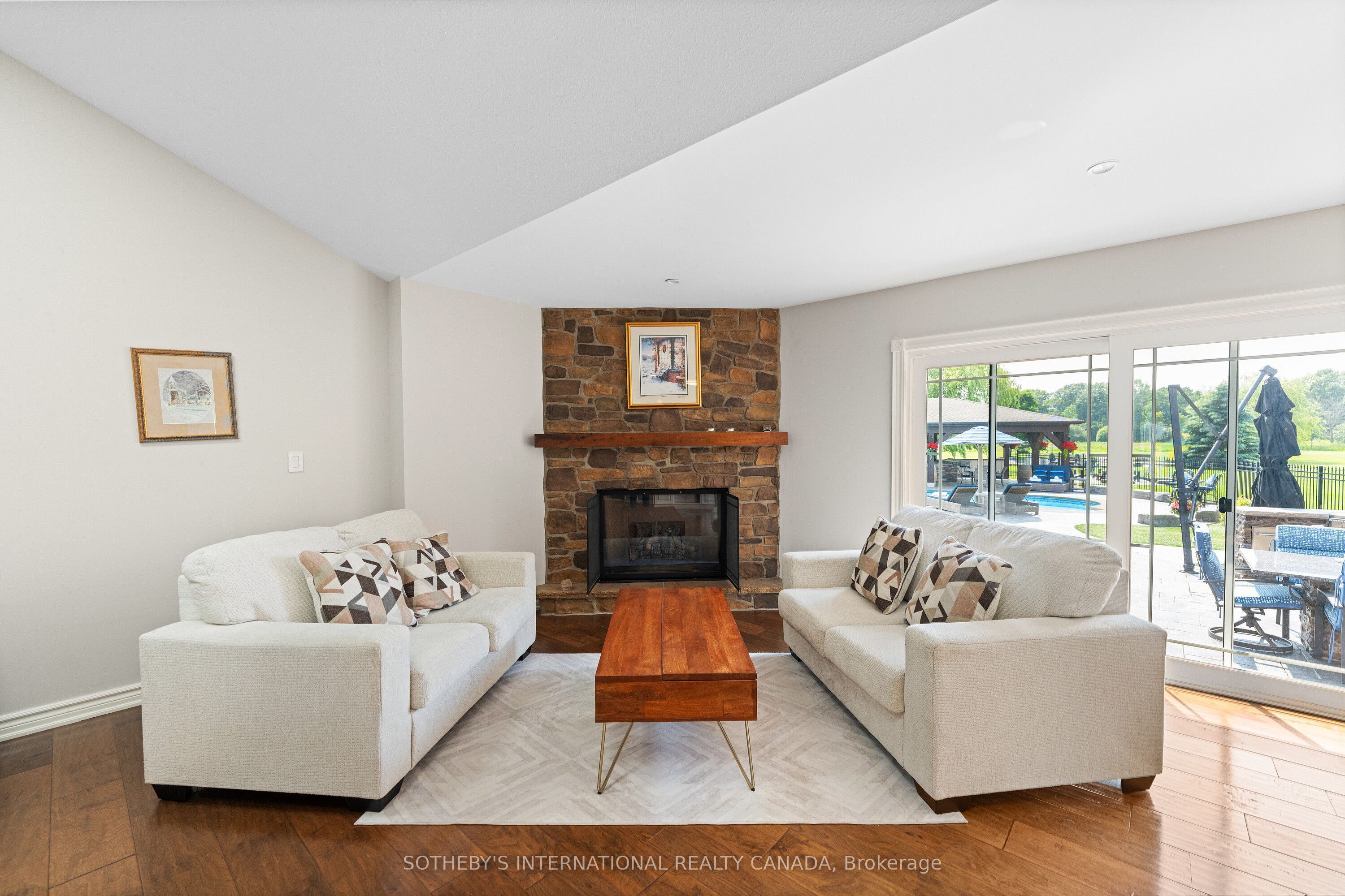 551 Darby Road Property Photo 18