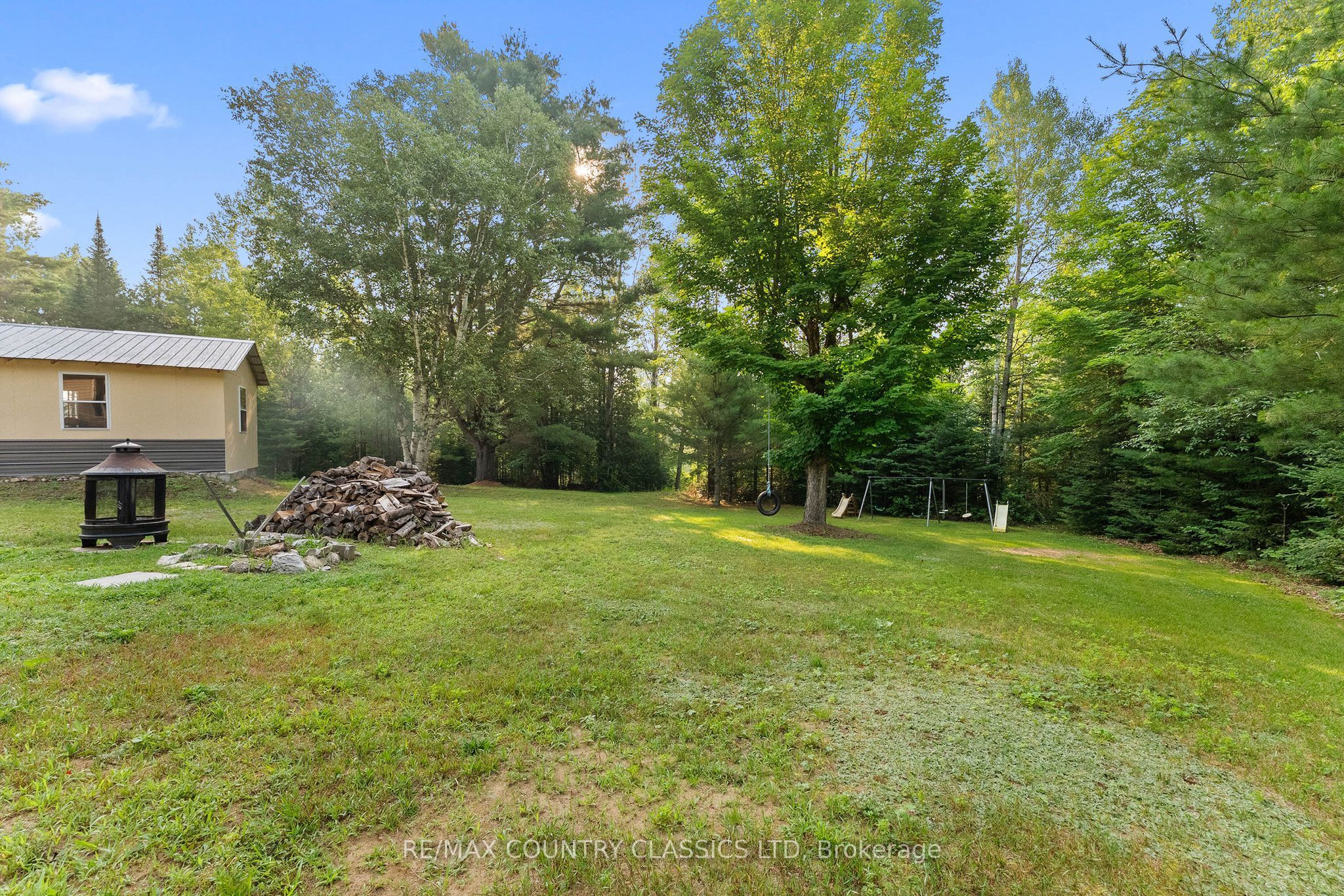 528 Hwy No.28 Property Photo 22