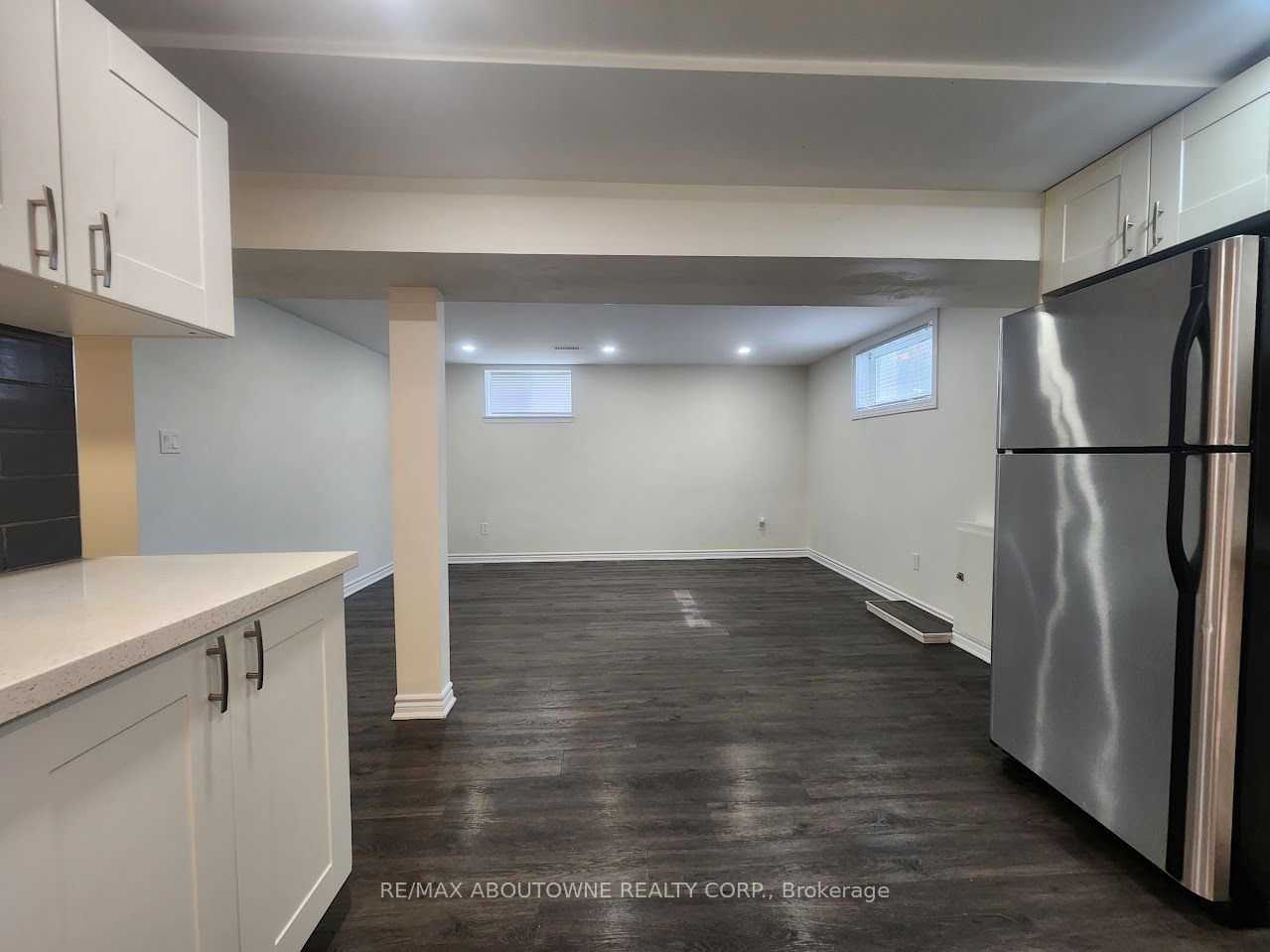18 Greeningdon Drive Lower Property Photo 8