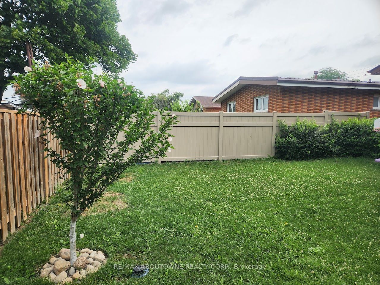 18 Greeningdon Drive Lower Property Photo 20