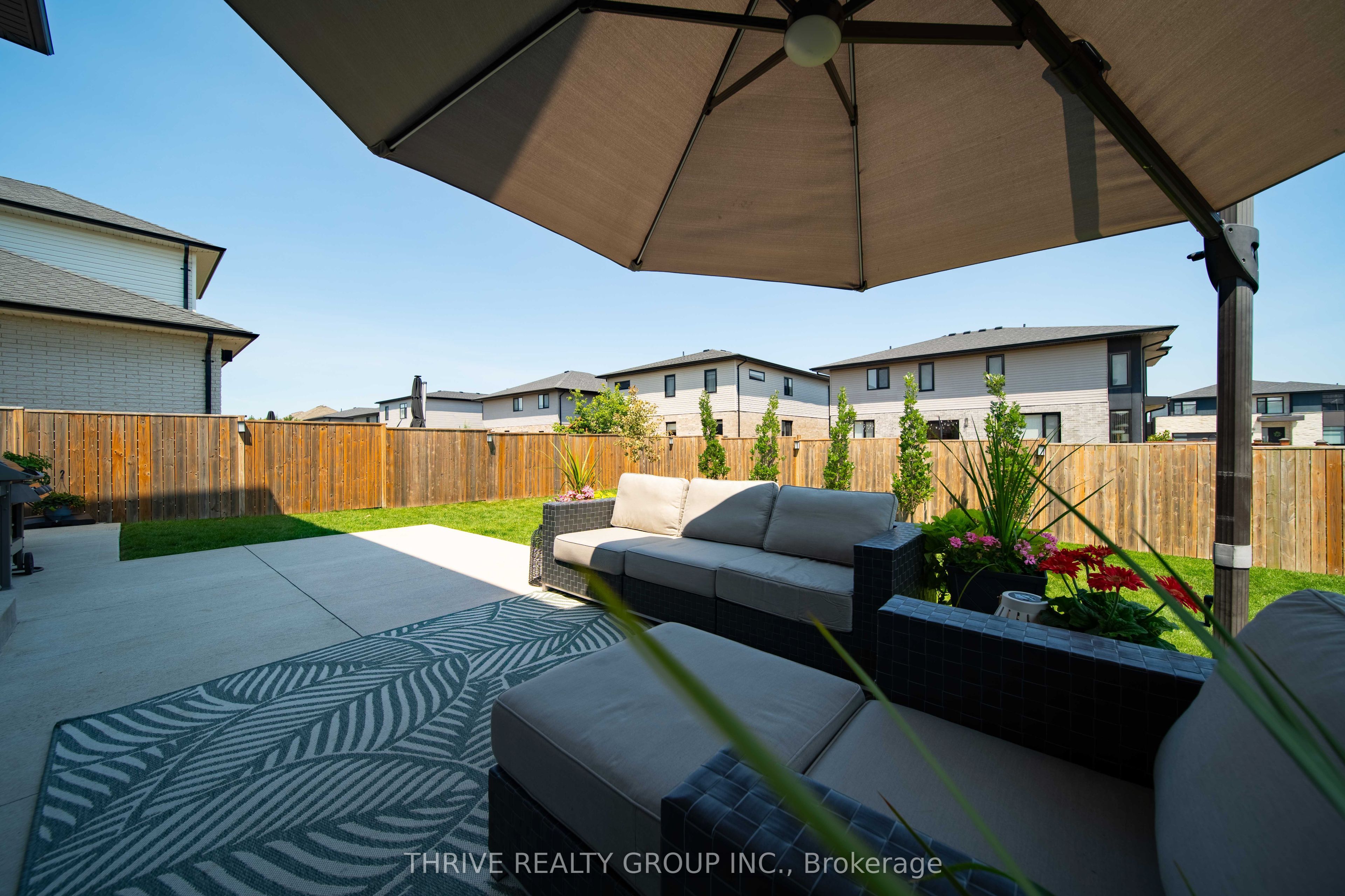2084 Tyson Walk Property Photo 10