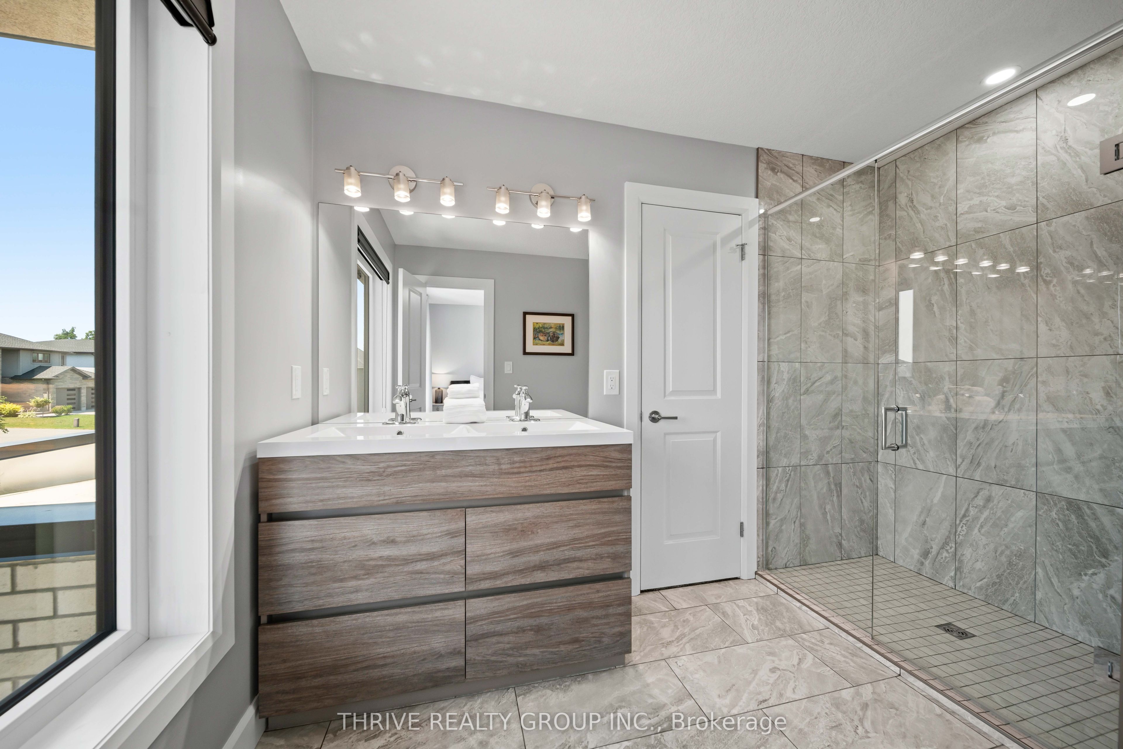 2084 Tyson Walk Property Photo 34