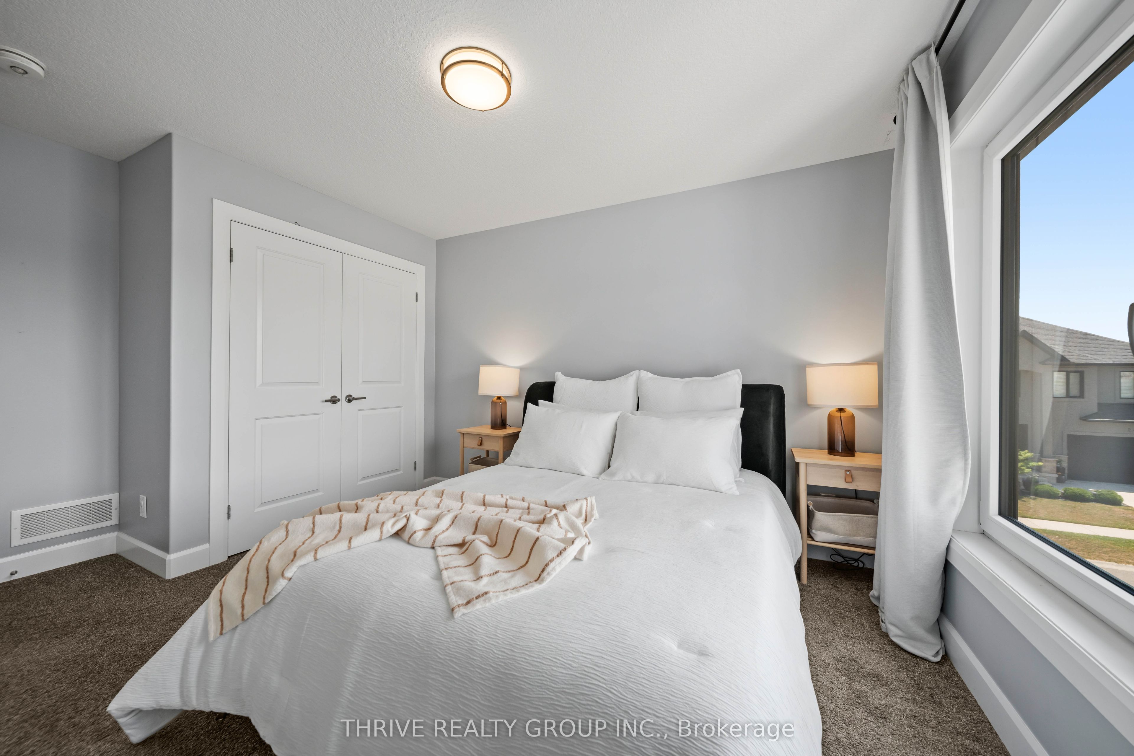 2084 Tyson Walk Property Photo 35