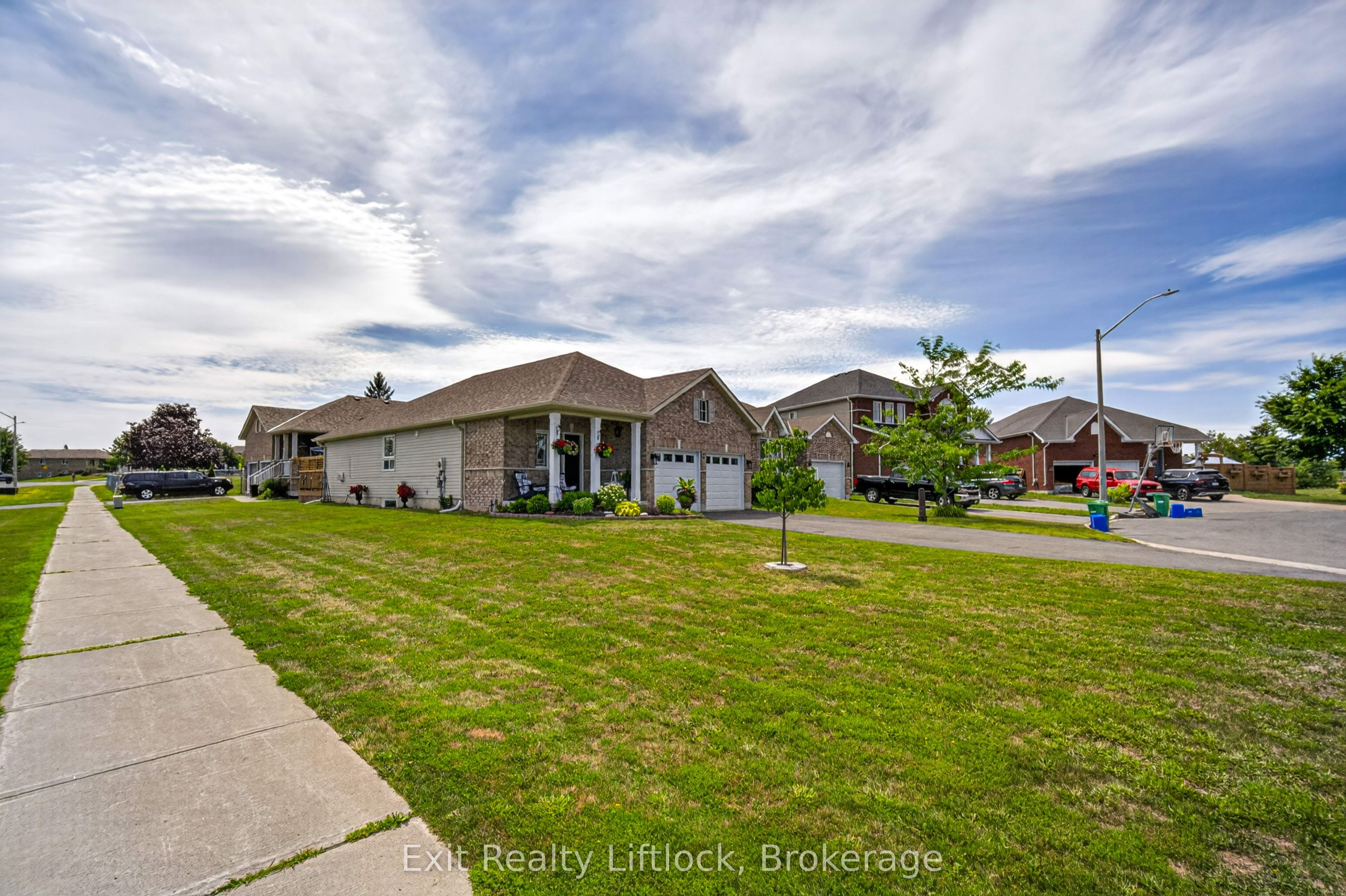 1 Mcgregor Court Property Photo 2