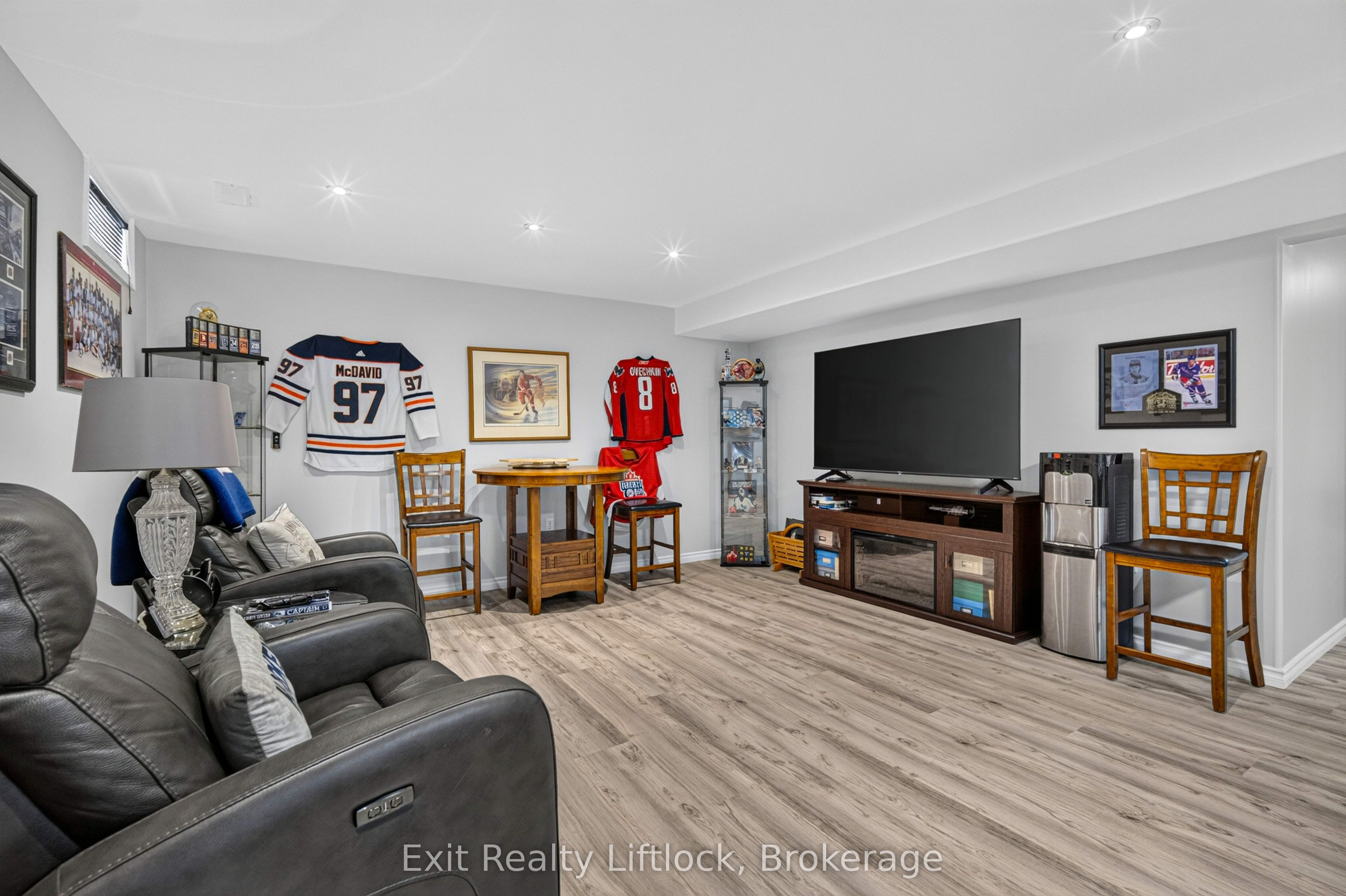 1 Mcgregor Court Property Photo 24