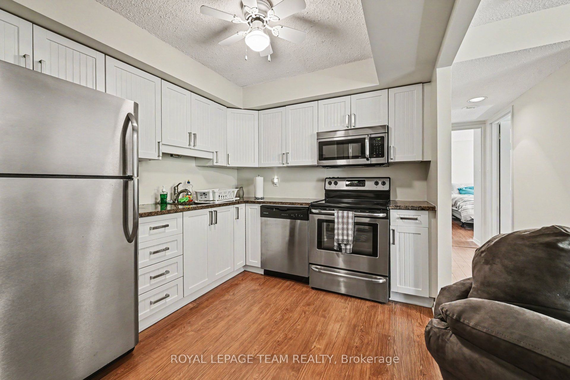 199 Kent Street 404 Property Photo 15
