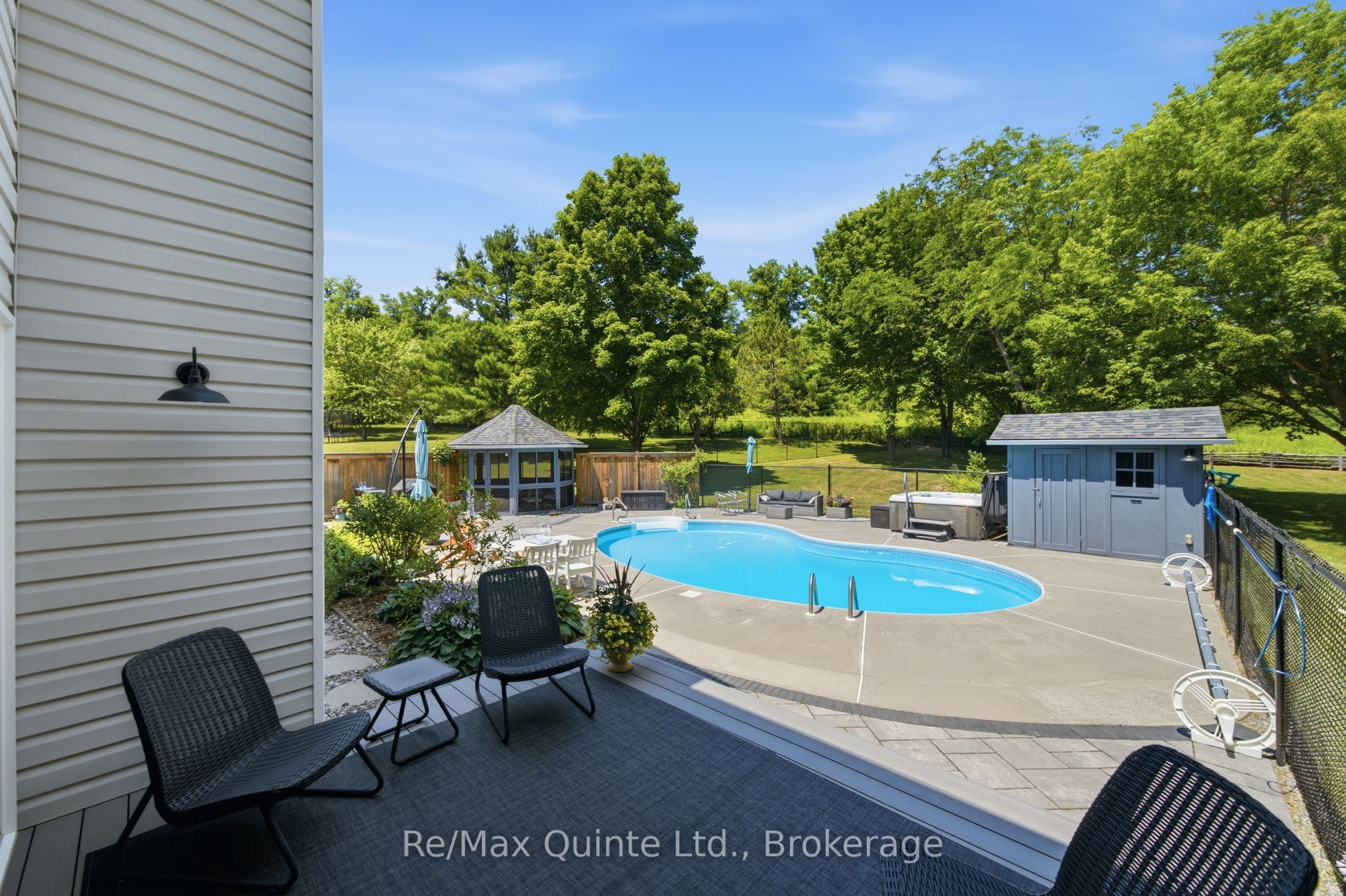 99 Townsend Road Property Photo 40