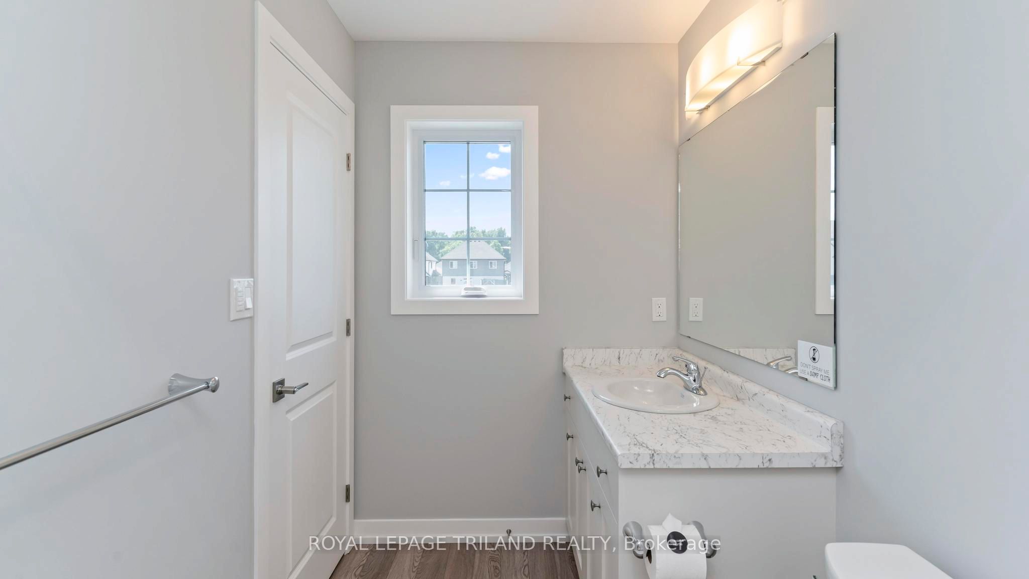 45 Harrow Lane Property Photo 12