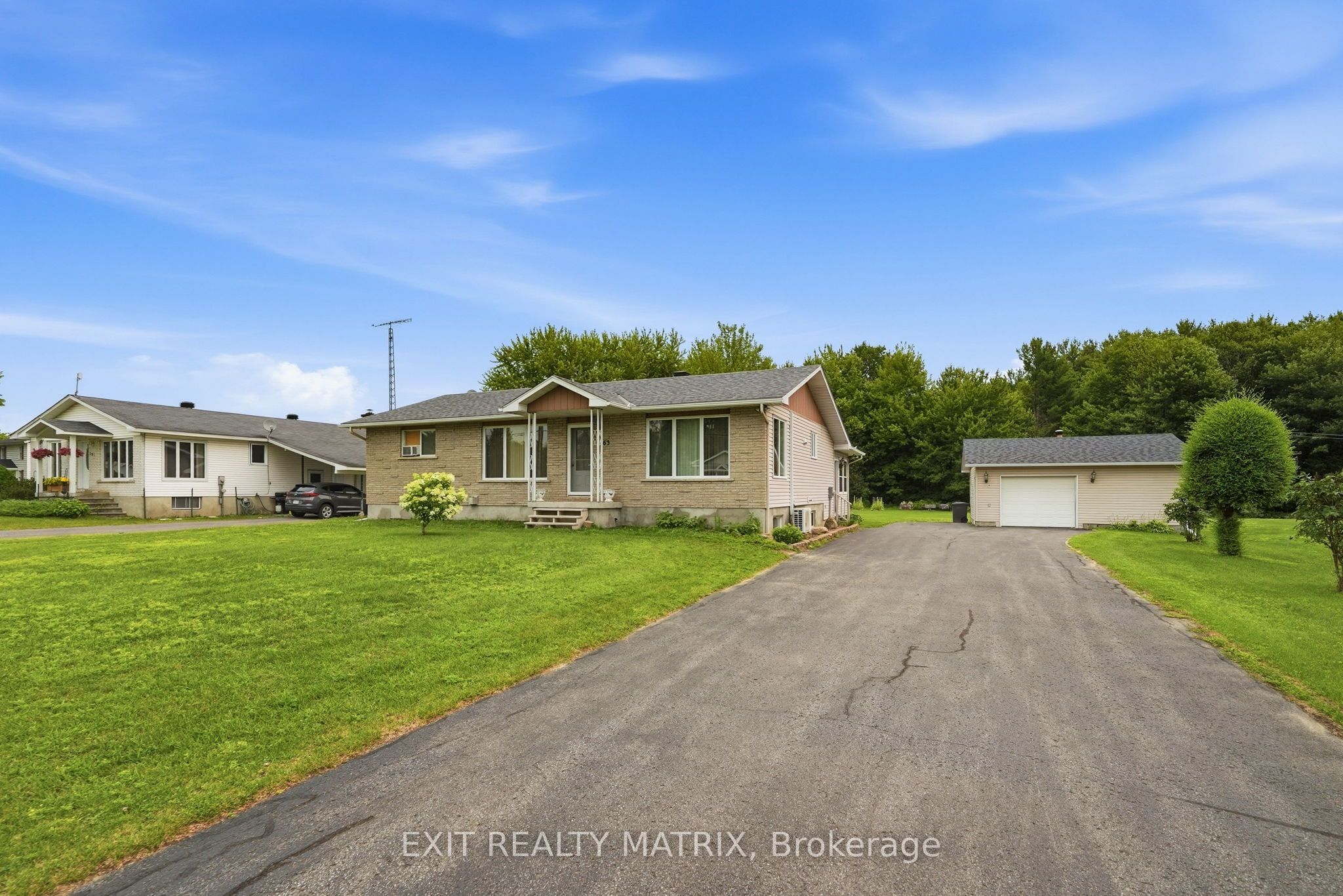 563 Lajeunesse Road Property Photo 1