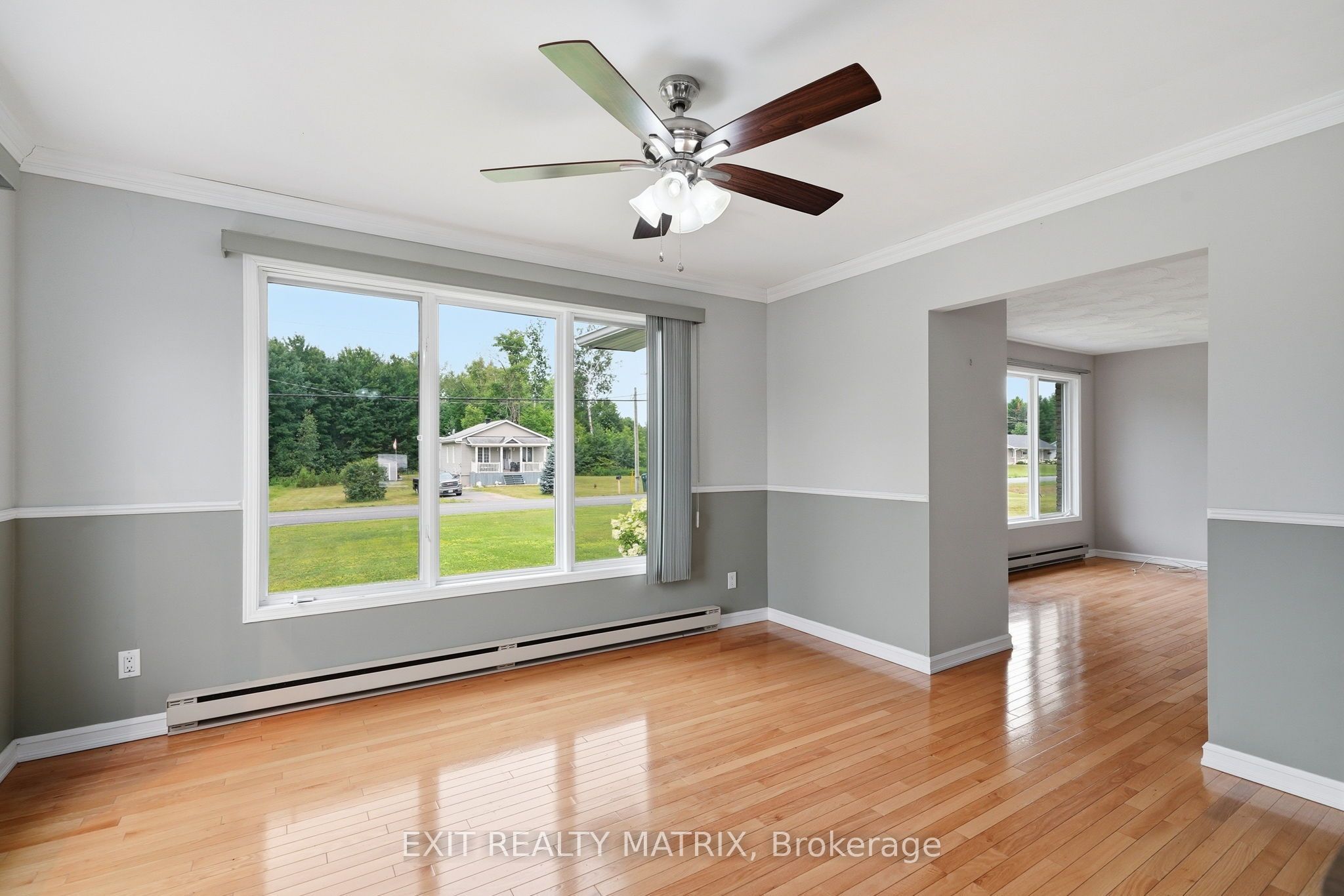 563 Lajeunesse Road Property Photo 6