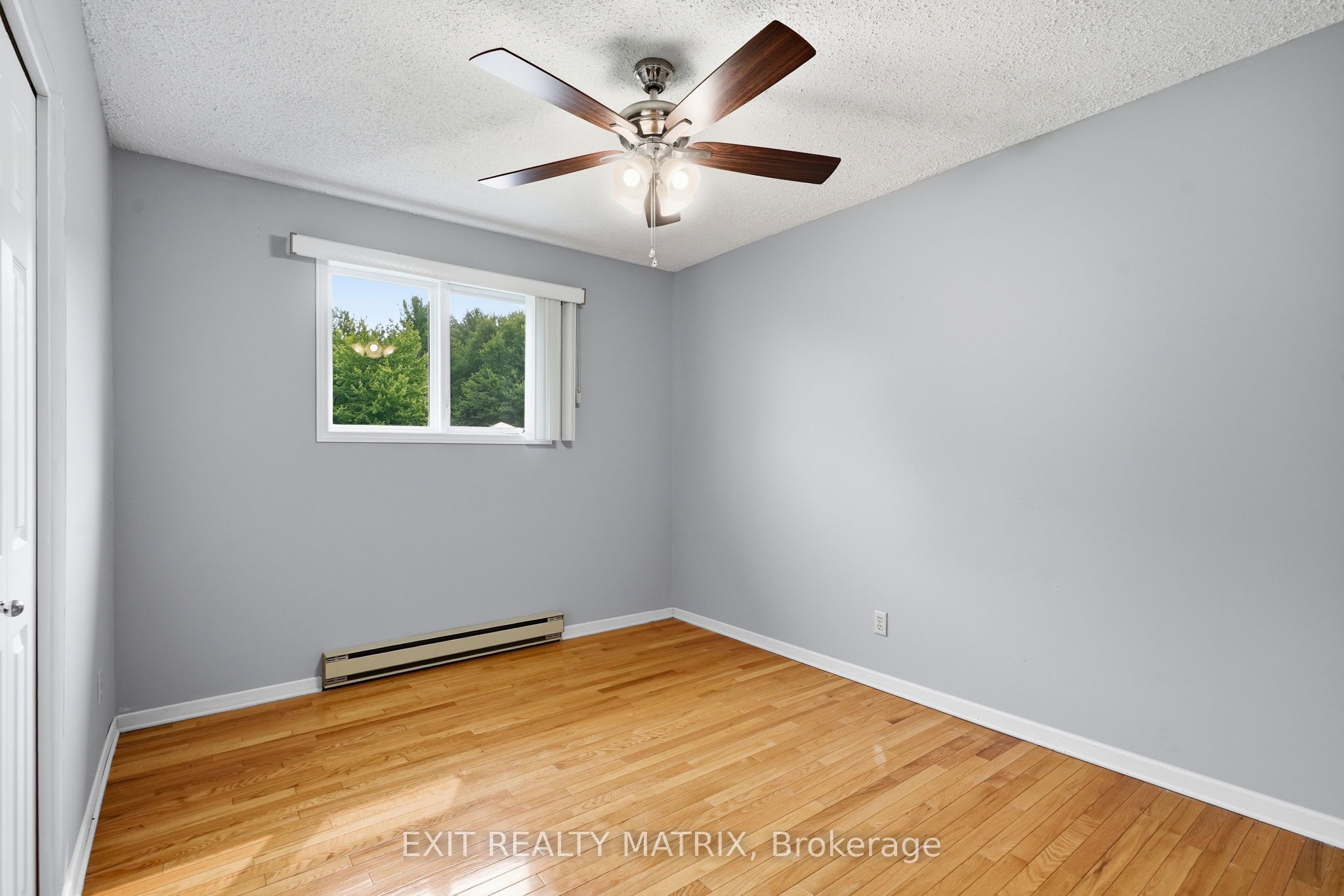 563 Lajeunesse Road Property Photo 17
