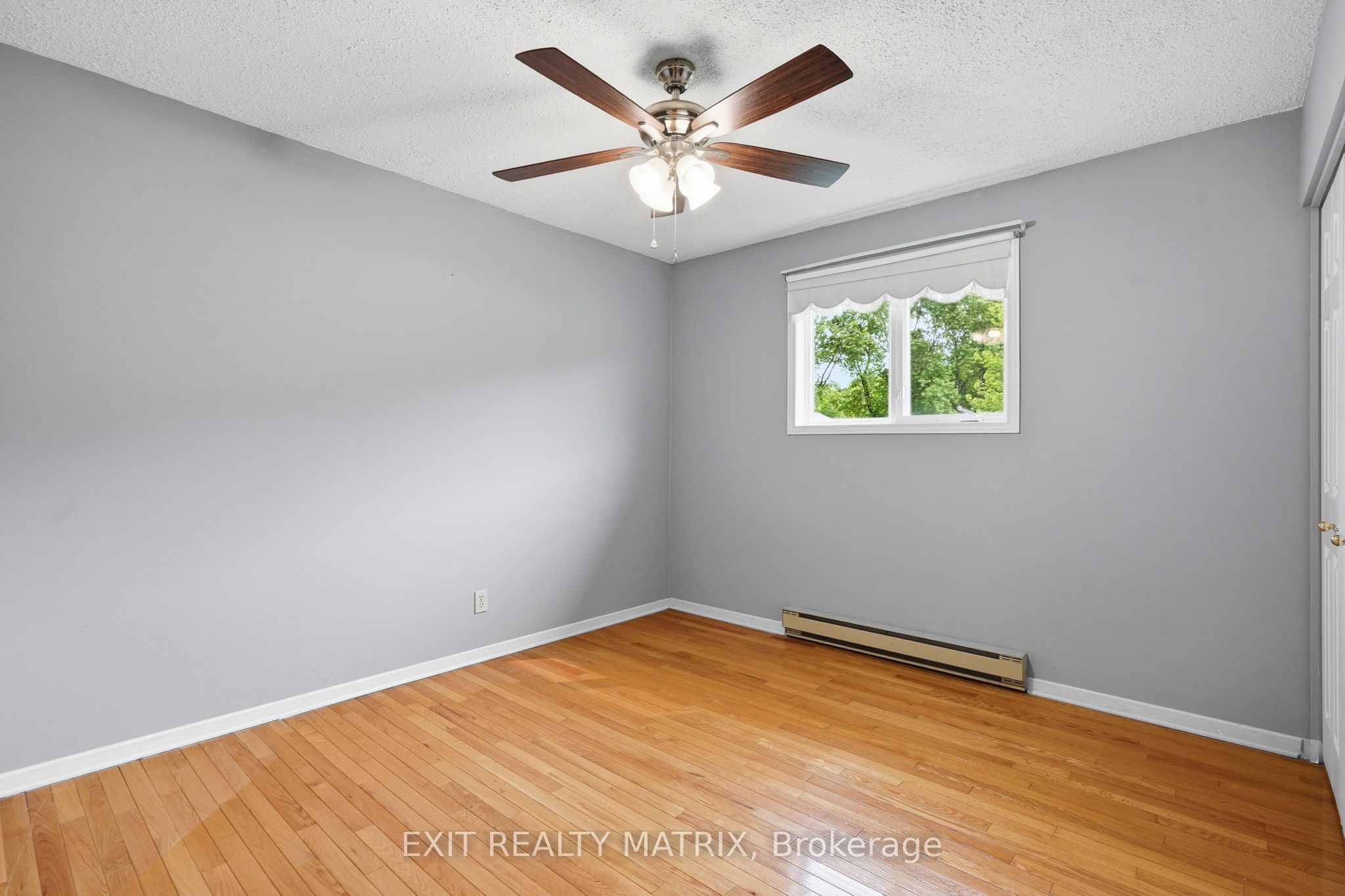563 Lajeunesse Road Property Photo 18
