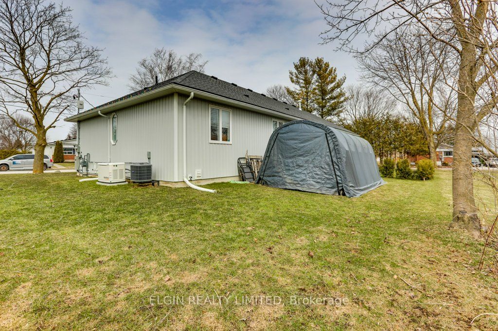 167 Elgin Street Property Photo 32
