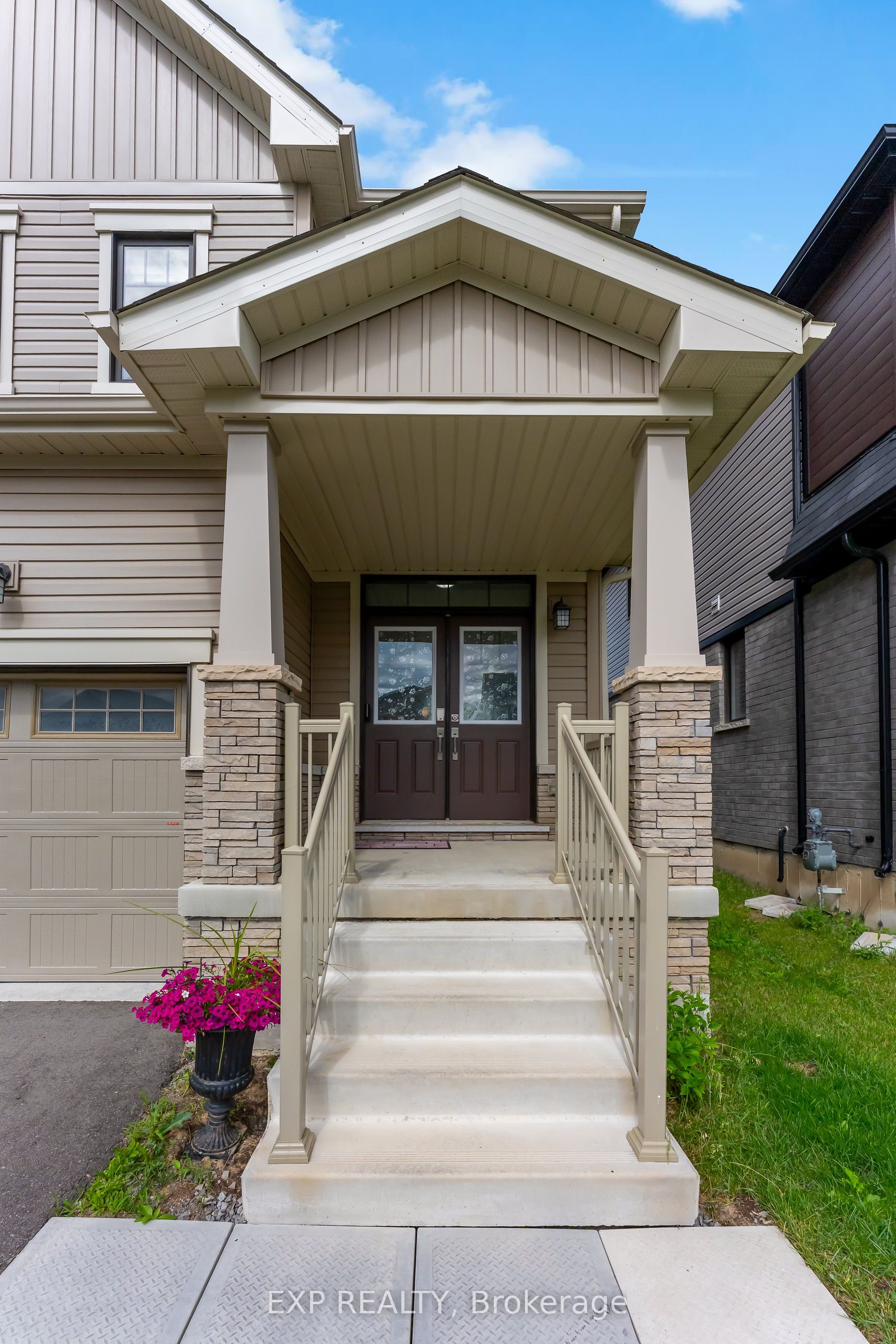 65 Ever Sweet Way Property Photo 5