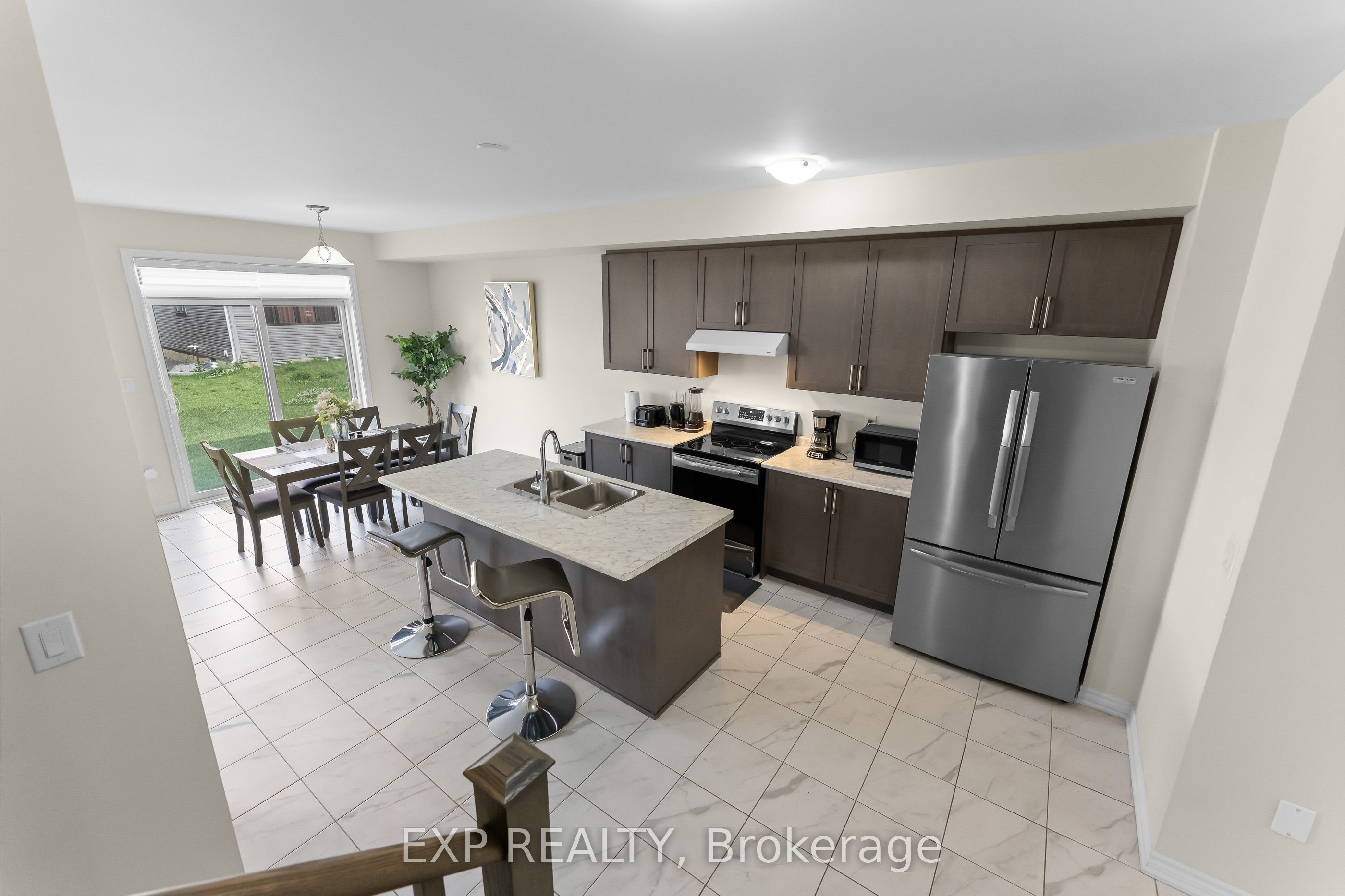 65 Ever Sweet Way Property Photo 8