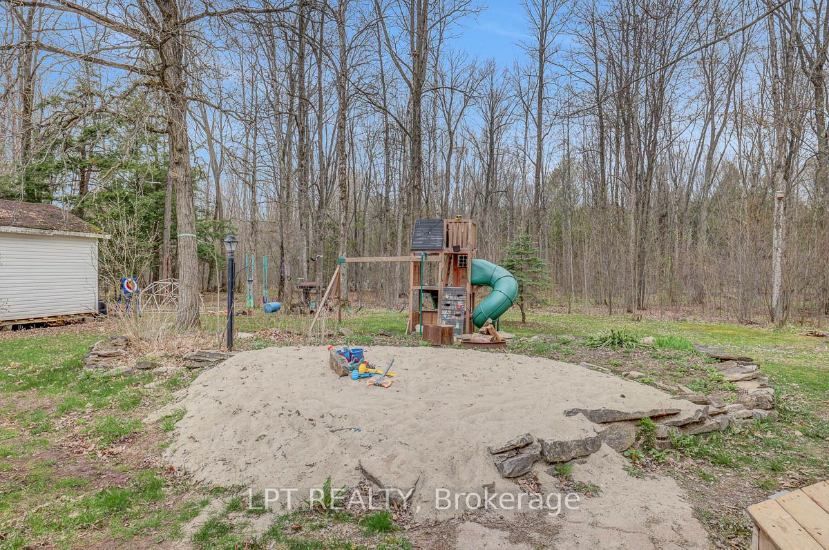 4566 4th Concession Road Property Photo 35