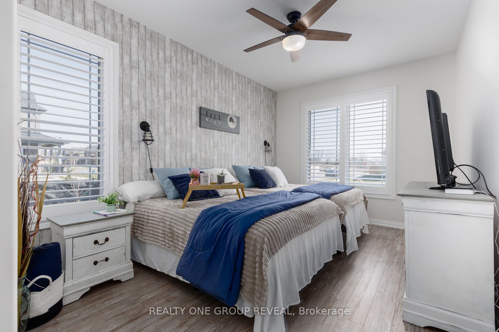 208 Strachan Street Property Photo 13