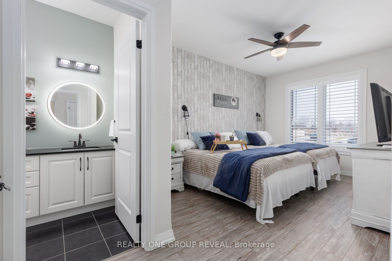 208 Strachan Street Property Photo 14