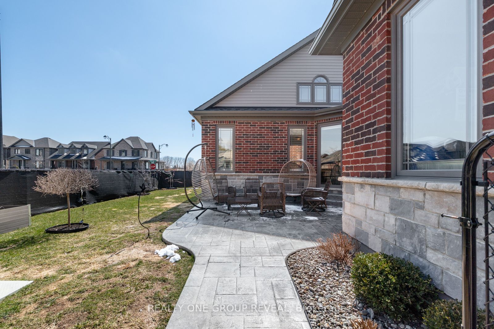 208 Strachan Street Property Photo 29